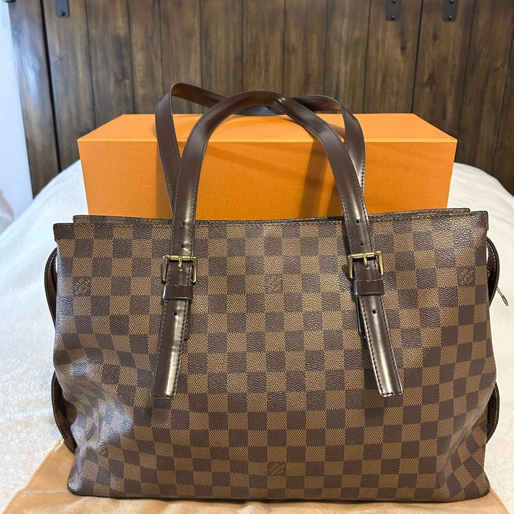 Louis Vuitton Shoulder Bag